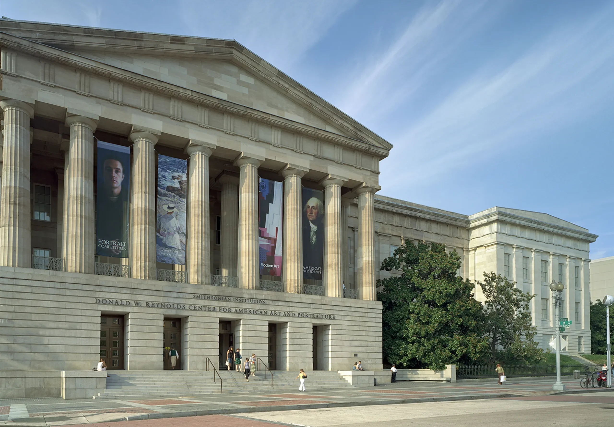 SMITHSONIAN AMERICAN ART MUSEUM